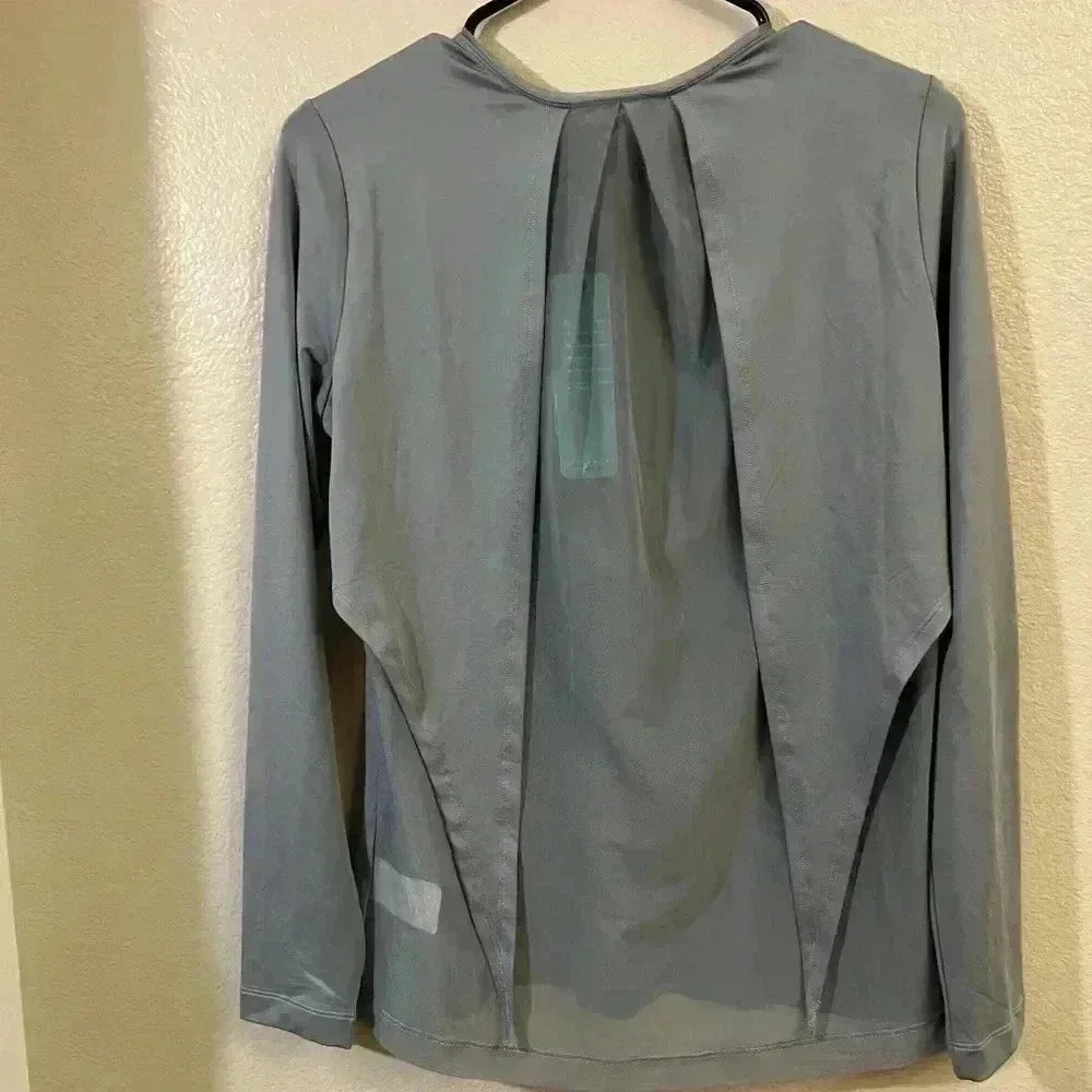 Levelwear Verve Tribune Long Sleeve women’s small outdoor hiking protection